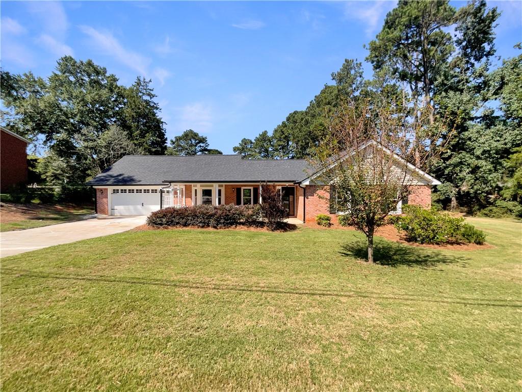 3879 Carriage Lane SW