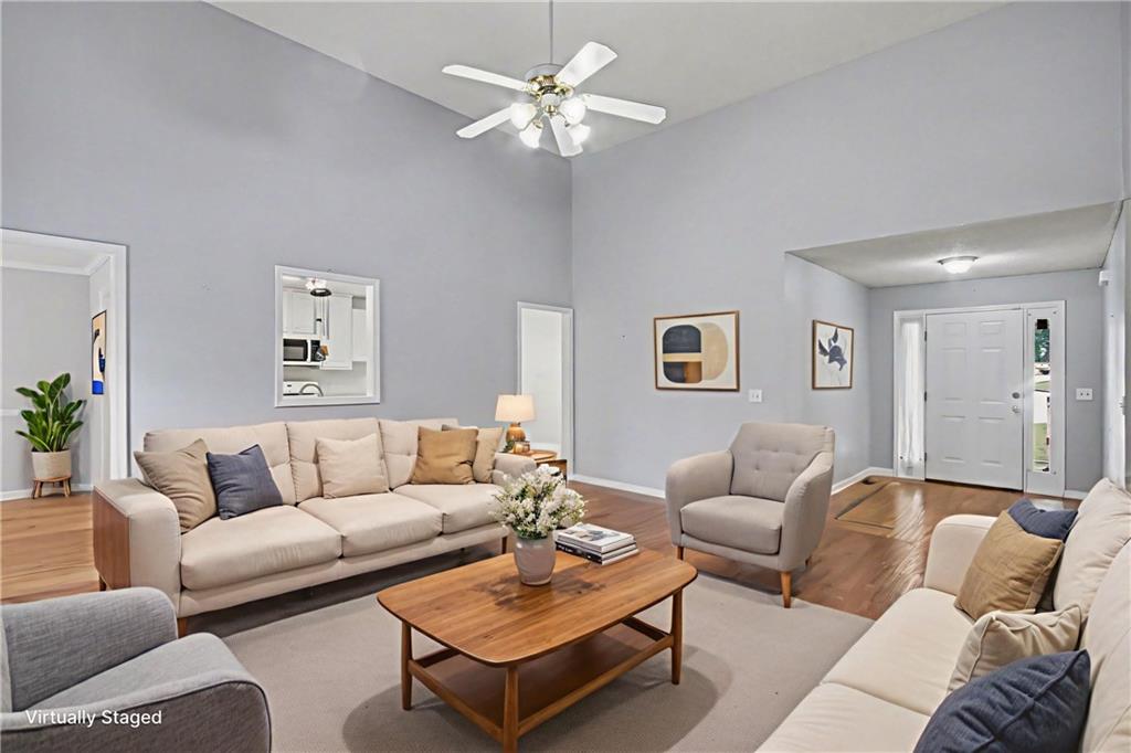 3575 W River Commons