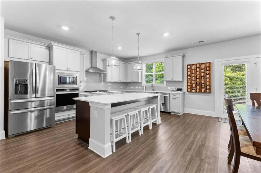 Peachtree City, Georgia 30269, United States, 5 Bedrooms Bedrooms, ,3 BathroomsBathrooms,Residential,Active,136498