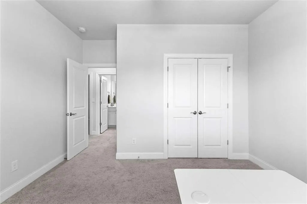 Peachtree City, Georgia 30269, United States, 5 Bedrooms Bedrooms, ,3 BathroomsBathrooms,Residential,Active,136498