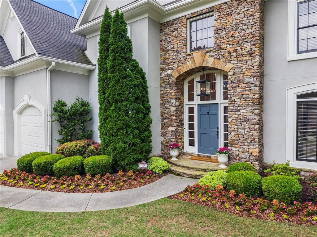 105 Crestwicke Trace
