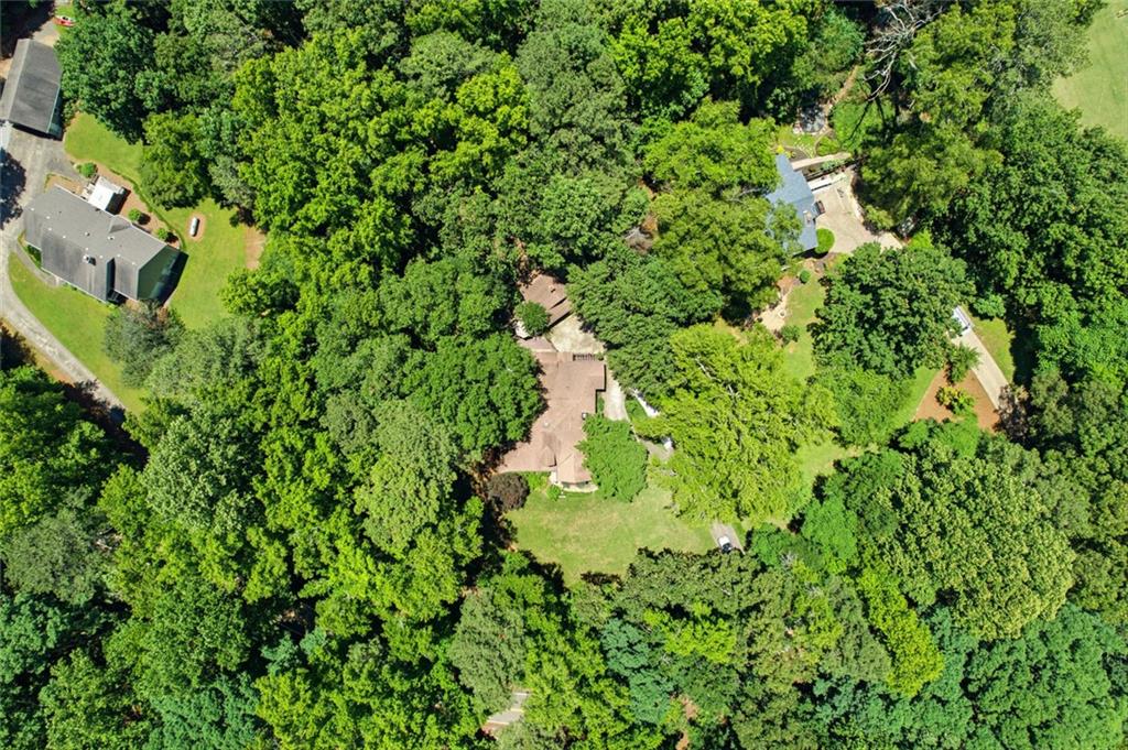 1042 Bailey Road