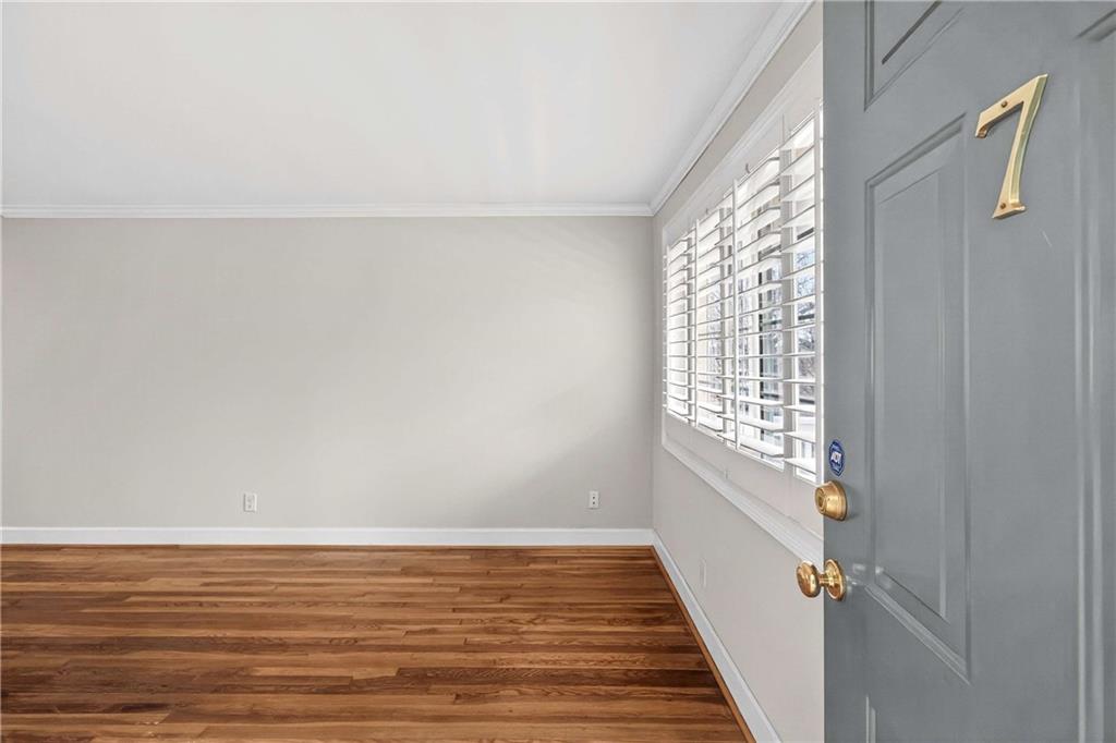 1990 Wellbourne Drive NE 7