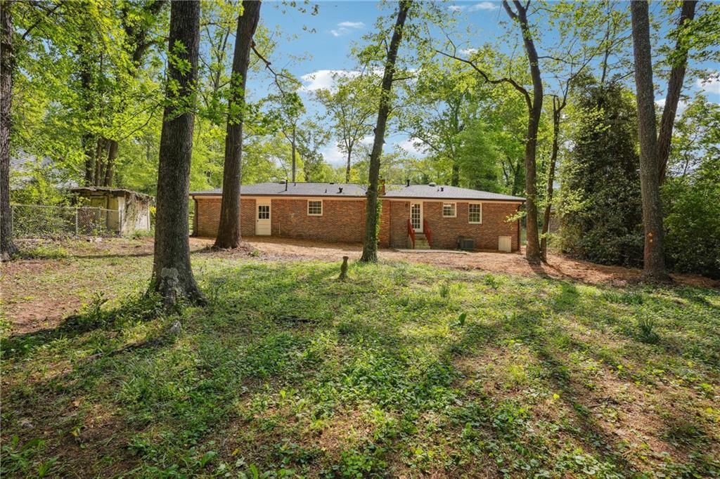 5935 Christopher Lane, Lithonia, Georgia image 18