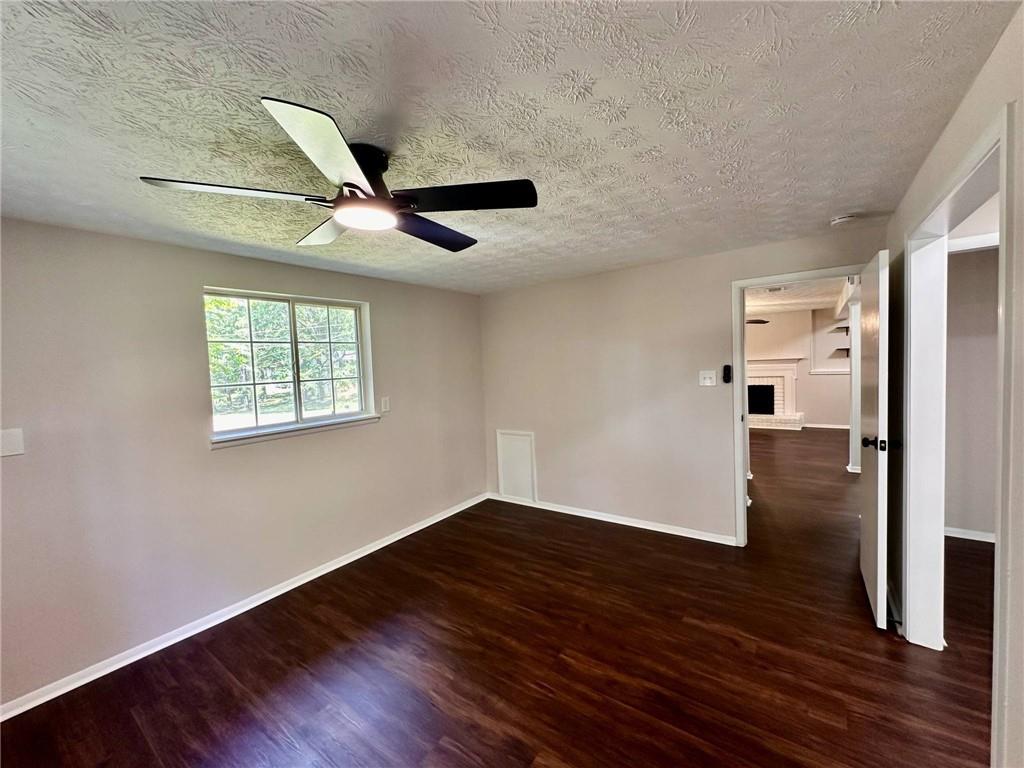 3414 Dearwood Drive, Lilburn, Georgia image 31