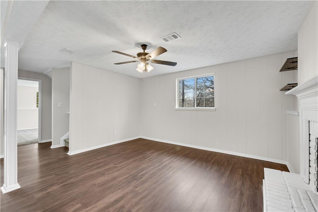 3414 Dearwood Drive, Lilburn, Georgia image 23