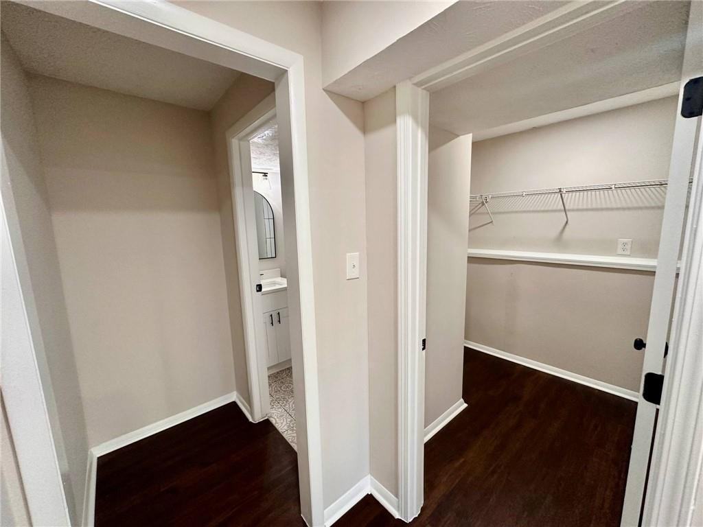 3414 Dearwood Drive, Lilburn, Georgia image 33
