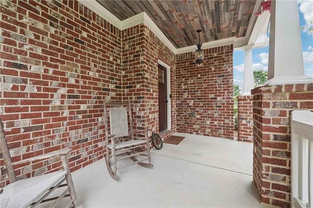 3332 Holly Glen Drive