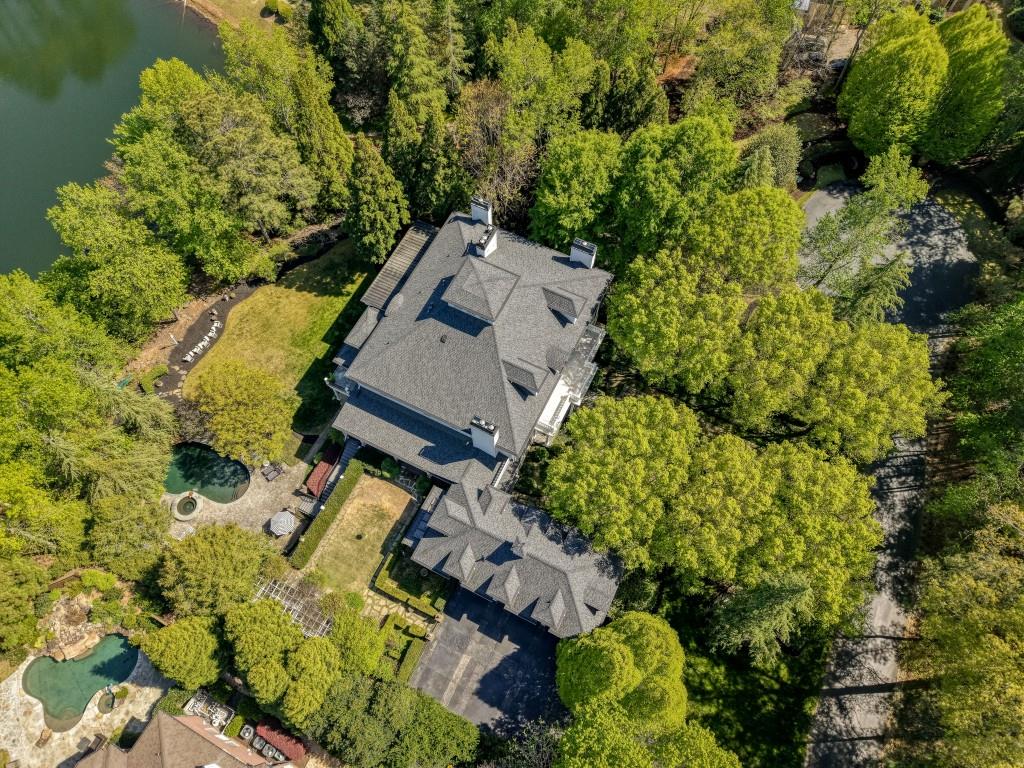 1095 Stonegate Court