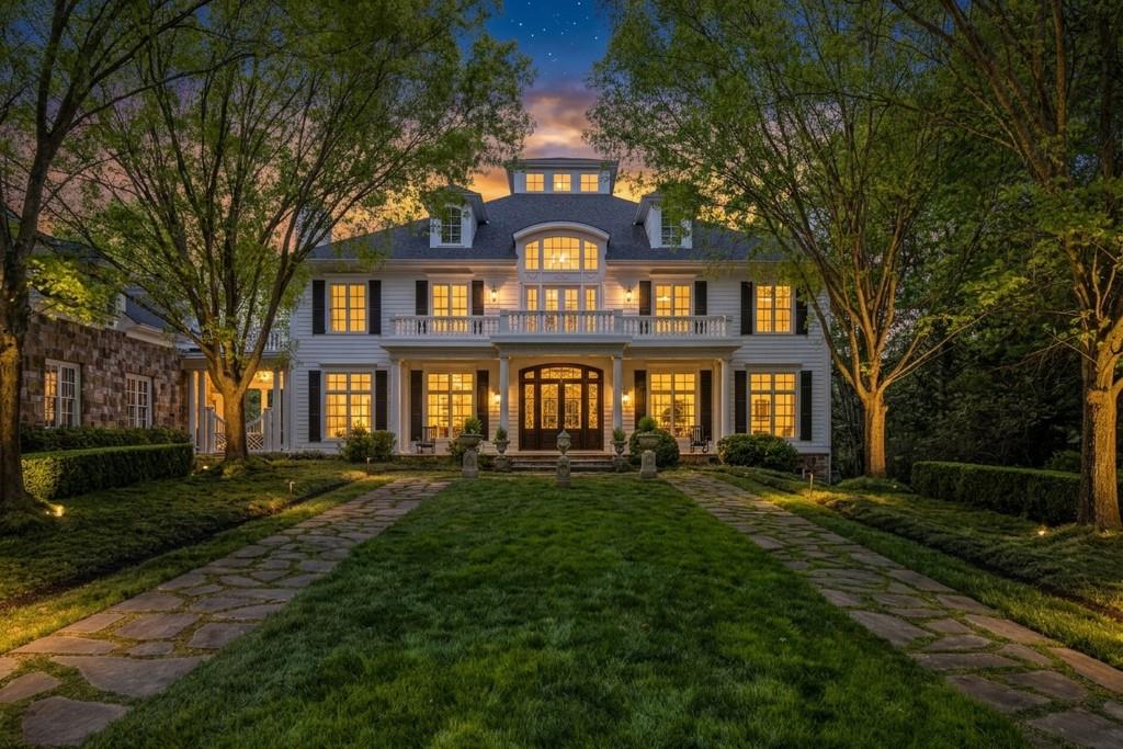 1095 Stonegate Court