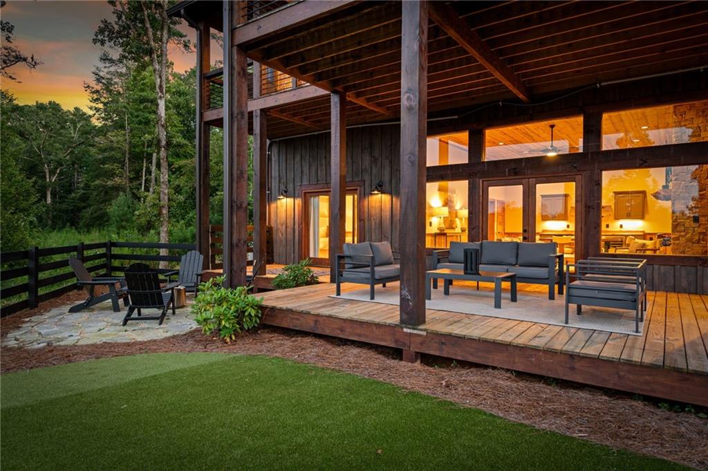 107 Fish Tale Cove