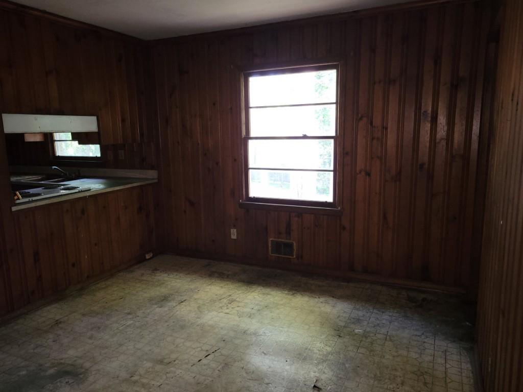 1888 Delphine Drive