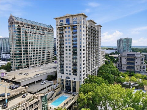 Condo For Sale - 3040 Peachtree Road #708<br/> Atlanta, GA 30305