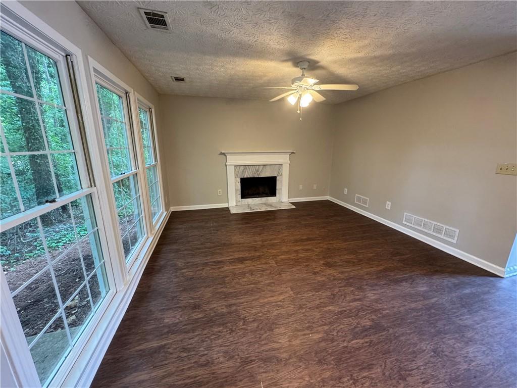 1048 Brandon Lane, Stone Mountain, Georgia image 6