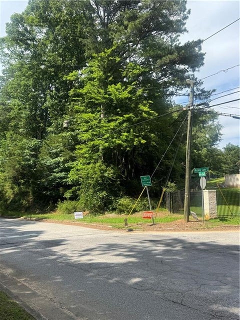 Vacant Land For Sale - Heatherland Drive<br/> Atlanta, GA 30331