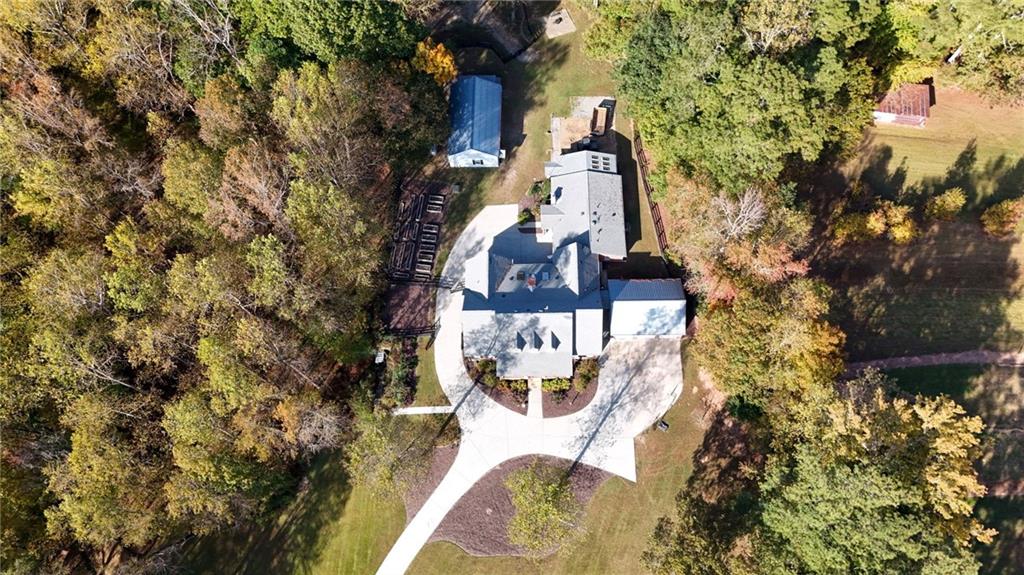 2325 Mountain Road
