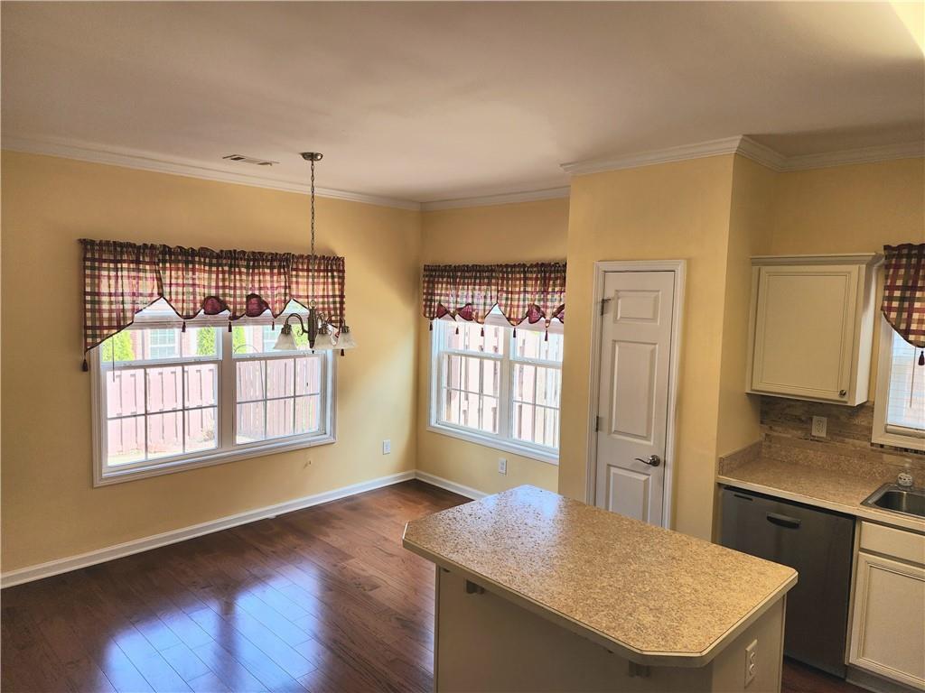 1705 Rolling View Drive