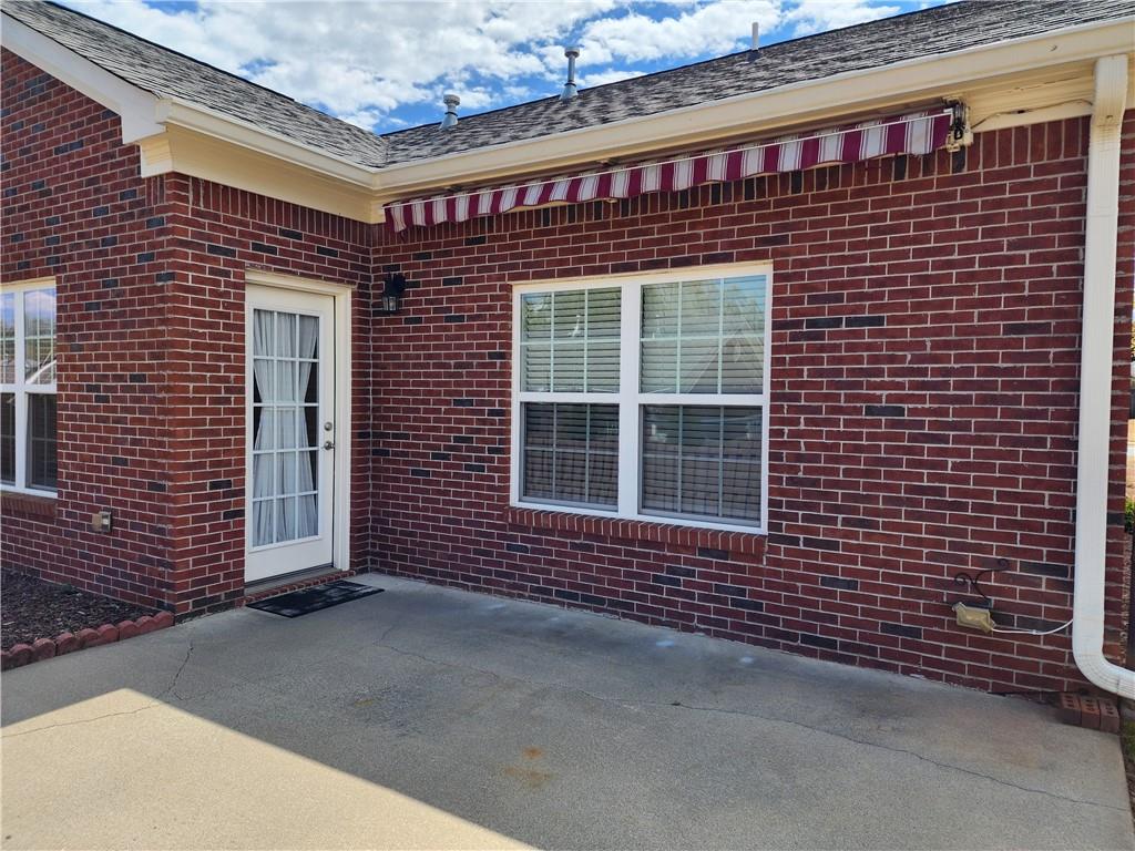 1705 Rolling View Drive