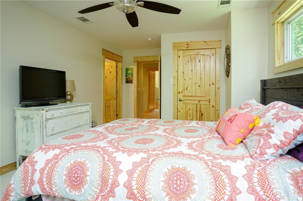 4075 Fincher Drive, Gainesville, Georgia image 18