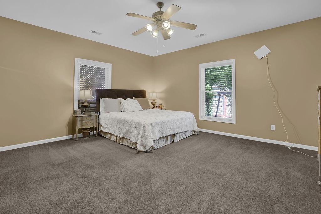 BREEZECREST - Residential