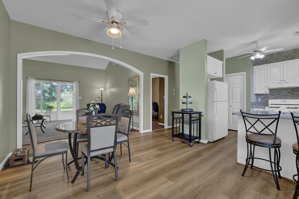 BREEZECREST - Residential