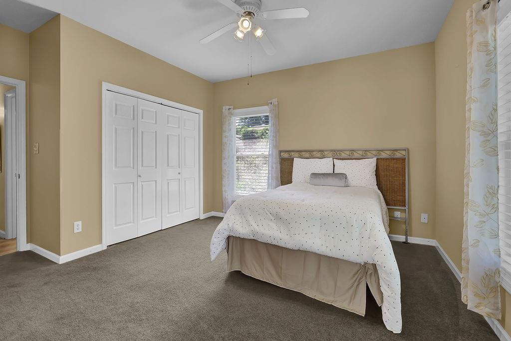 BREEZECREST - Residential