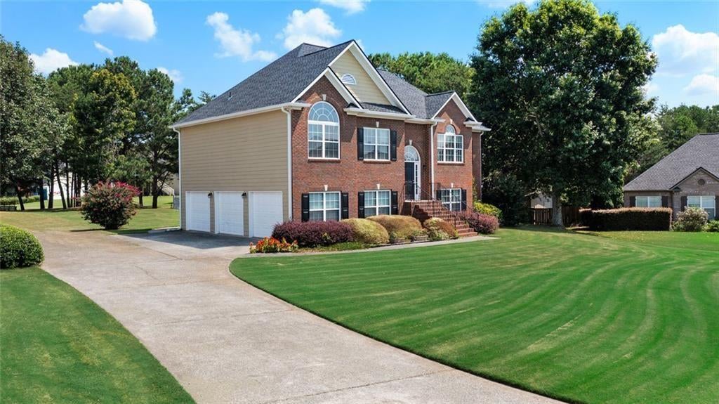 21 Prestwick Loop NW
