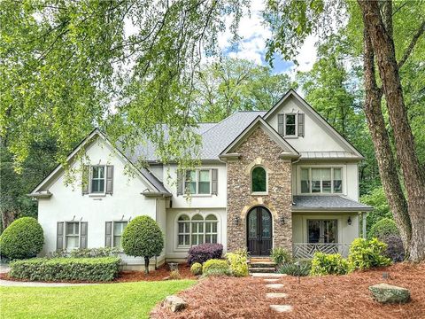 Homes For Sale - 355 Hurst Bourne Lane<br/> Johns Creek, GA 30097
