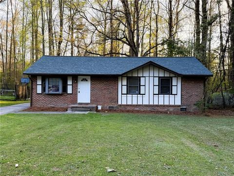 1345 Labelle Street Jonesboro GA 30238