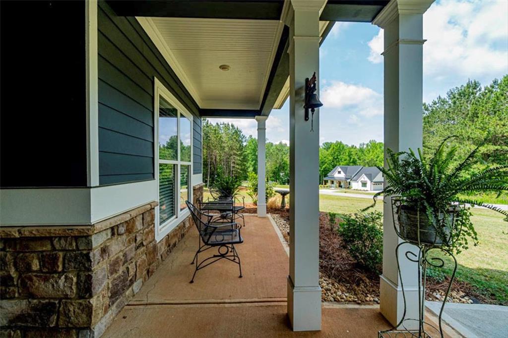 1056 Riverstone Drive, Social Circle, Georgia image 4