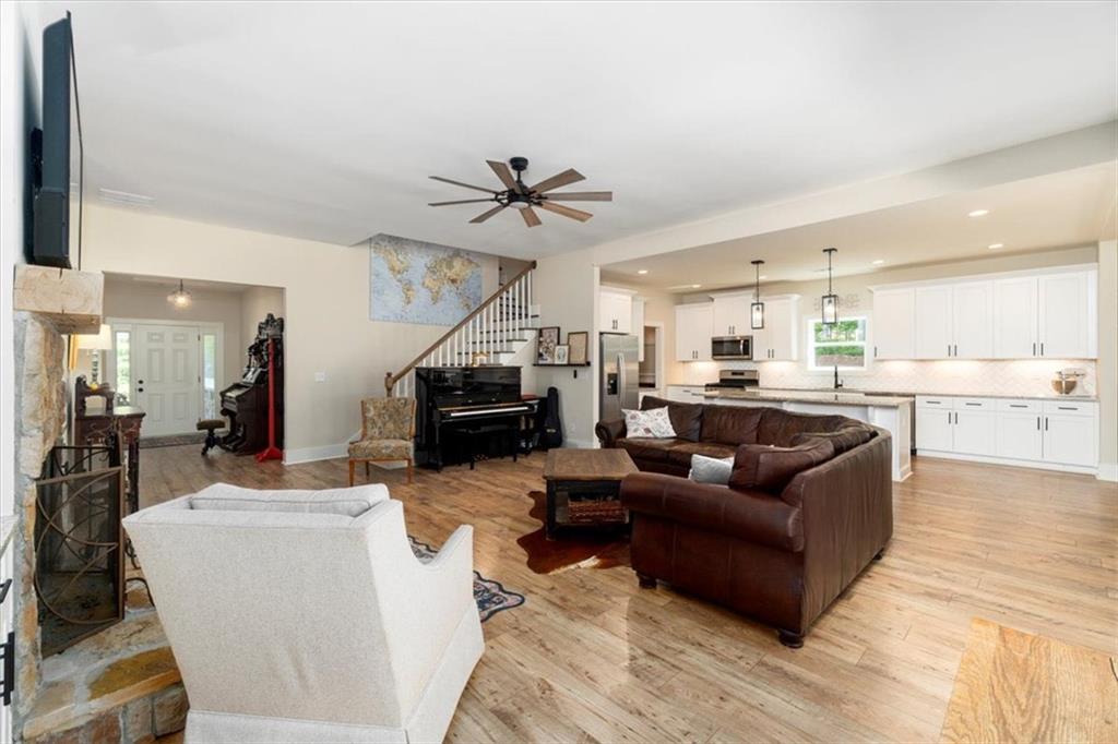 1056 Riverstone Drive, Social Circle, Georgia image 11