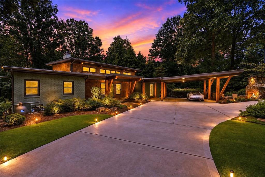 5973 Nachoochee Trail