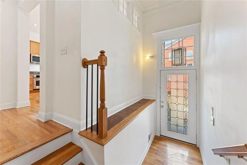 Smyrna, Georgia 30082, United States, 3 Bedrooms Bedrooms, ,4 BathroomsBathrooms,Residential,Active,126989