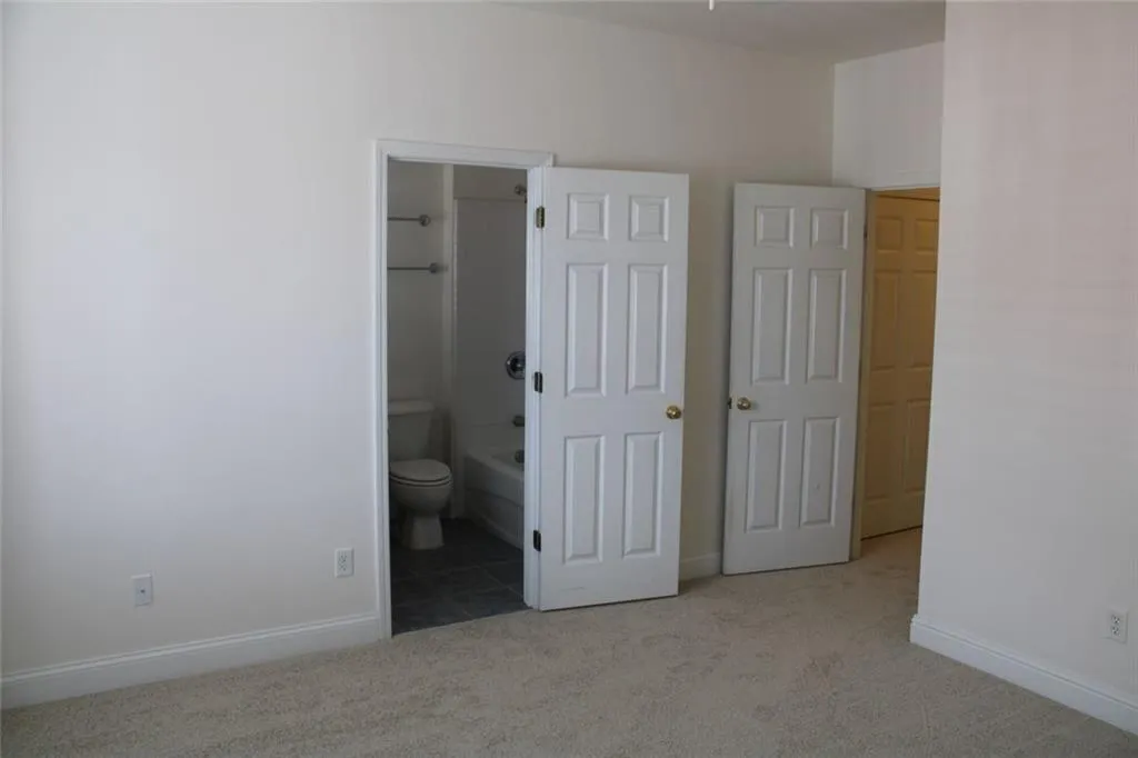 Smyrna, Georgia 30082, United States, 3 Bedrooms Bedrooms, ,4 BathroomsBathrooms,Residential,Active,126989