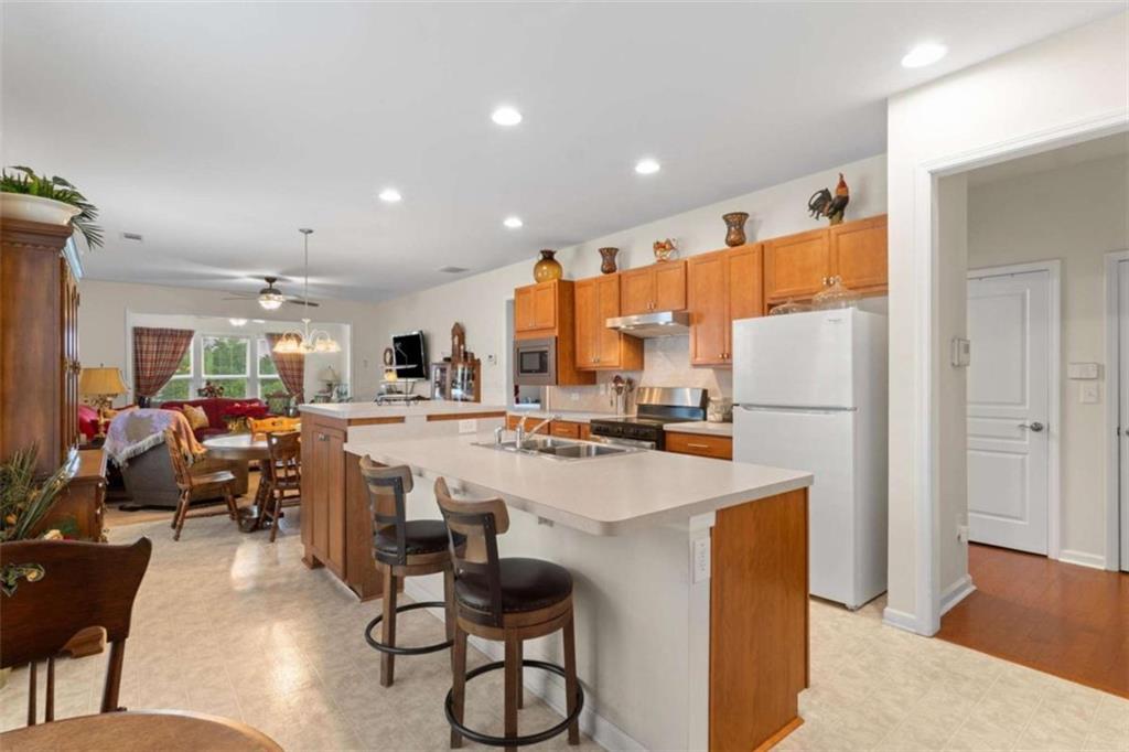 555 Beautyberry Drive