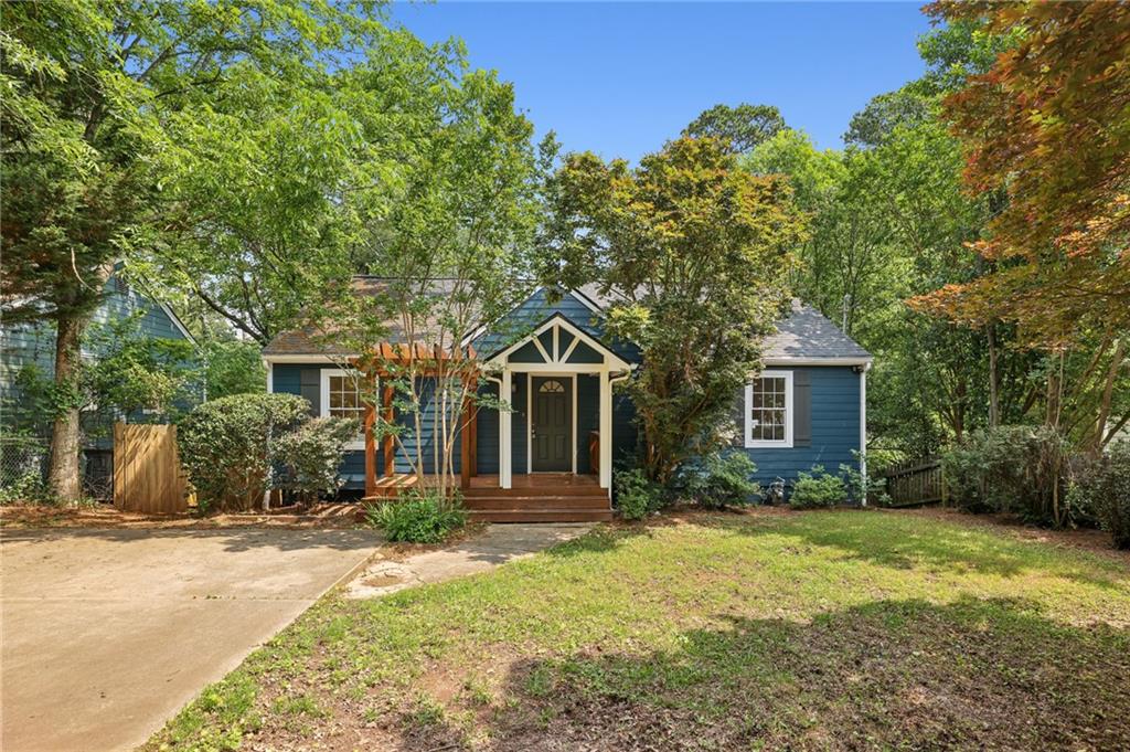 1592 Braeburn Drive, Atlanta, Georgia image 1