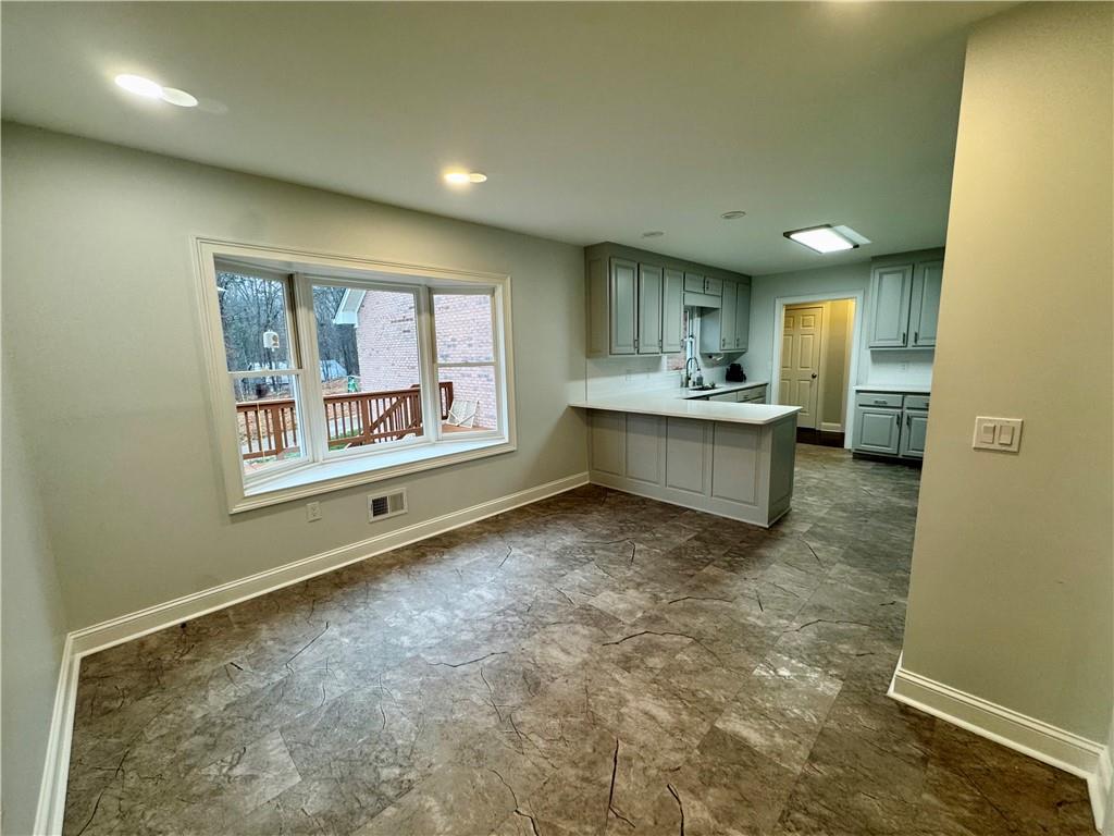 1285 Smithdale Heights Drive