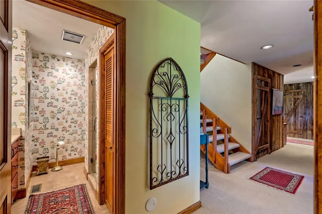 Sautee Nacoochee, Georgia 30571, United States, 3 Bedrooms Bedrooms, ,2 BathroomsBathrooms,Residential,Active,131851