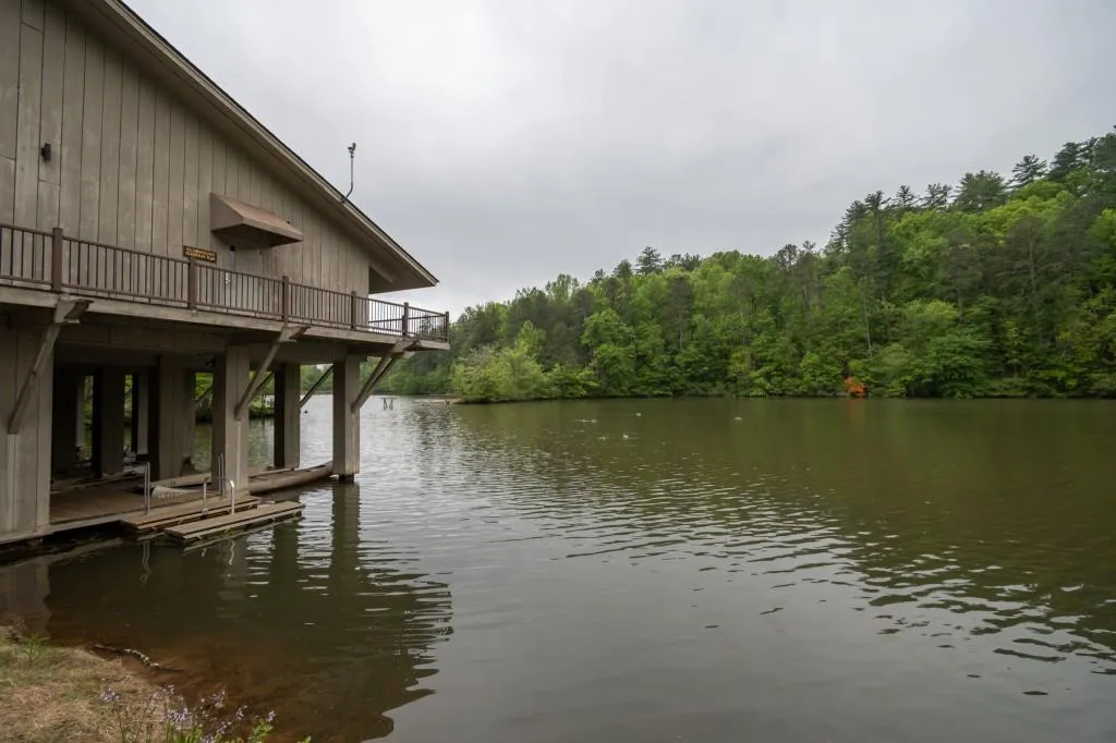 Sautee Nacoochee, Georgia 30571, United States, 3 Bedrooms Bedrooms, ,2 BathroomsBathrooms,Residential,Active,131851