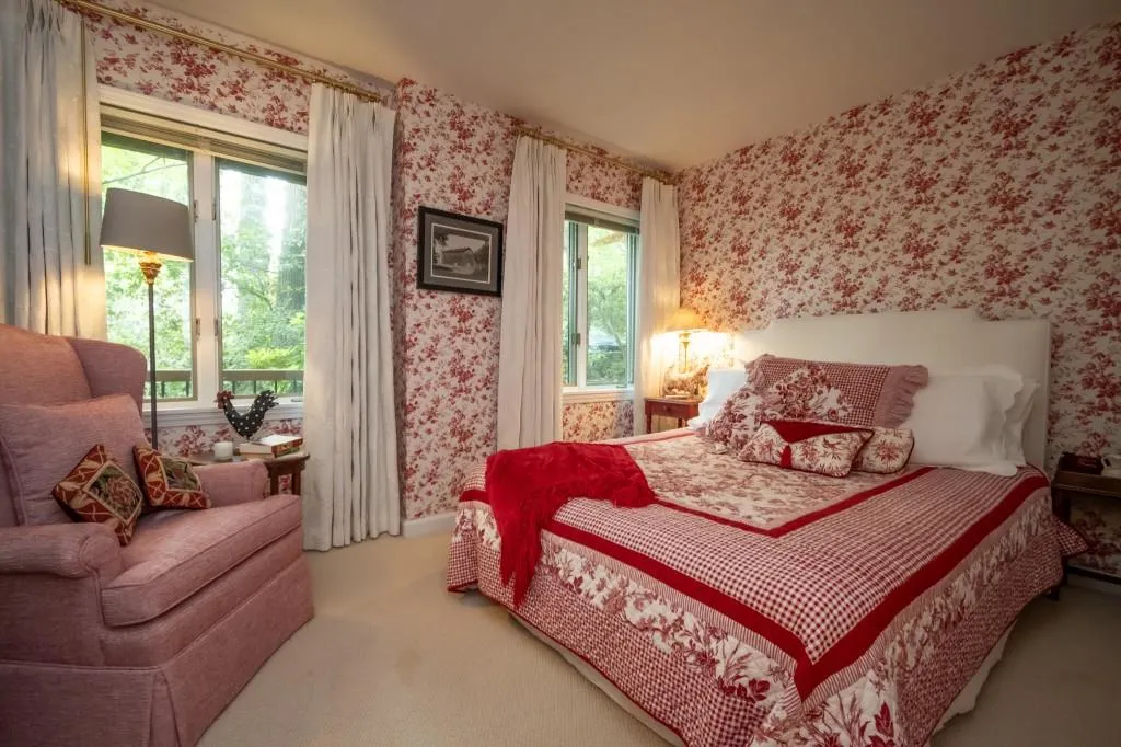 Sautee Nacoochee, Georgia 30571, United States, 3 Bedrooms Bedrooms, ,2 BathroomsBathrooms,Residential,Active,131851