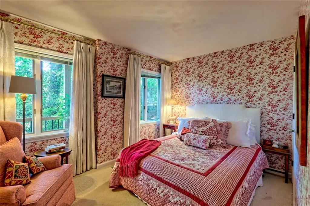 Sautee Nacoochee, Georgia 30571, United States, 3 Bedrooms Bedrooms, ,2 BathroomsBathrooms,Residential,Active,131851