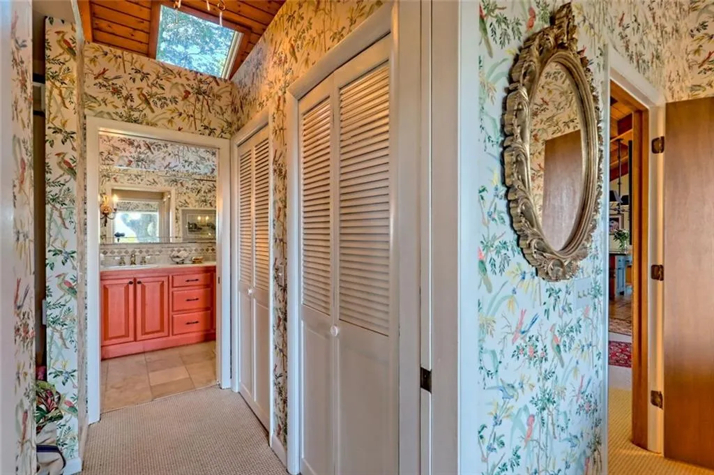 Sautee Nacoochee, Georgia 30571, United States, 3 Bedrooms Bedrooms, ,2 BathroomsBathrooms,Residential,Active,131851