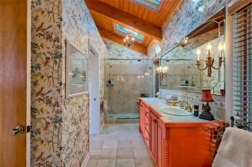 Sautee Nacoochee, Georgia 30571, United States, 3 Bedrooms Bedrooms, ,2 BathroomsBathrooms,Residential,Active,131851