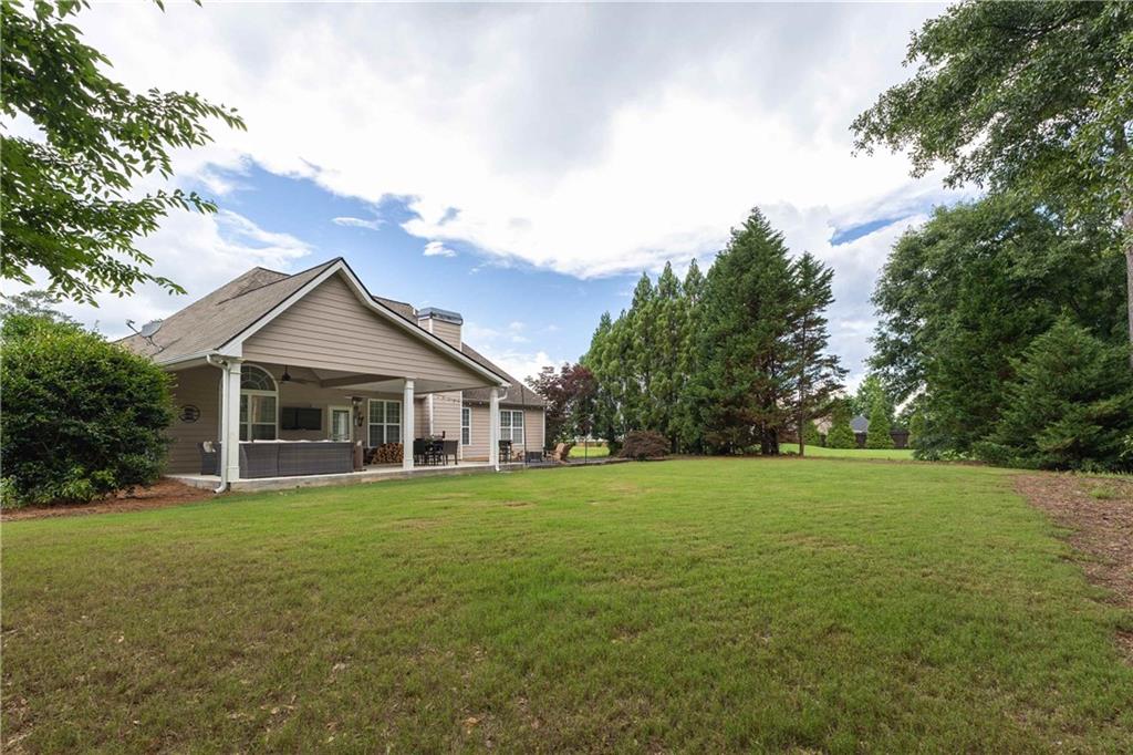 112 Caraway Road - Photo 3