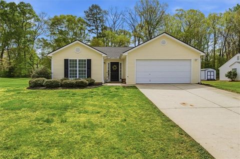 Homes For Sale - 1587 Brush Creek Drive<br/> Winder, GA 30680