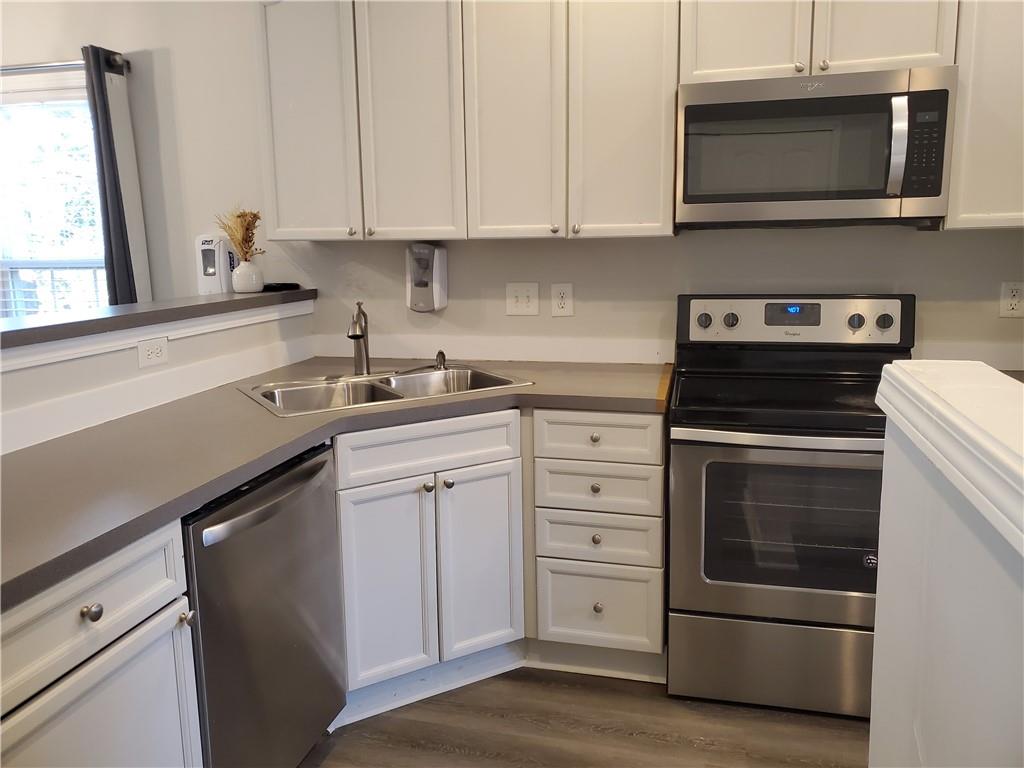 2127 Goldwaite Court NW 10