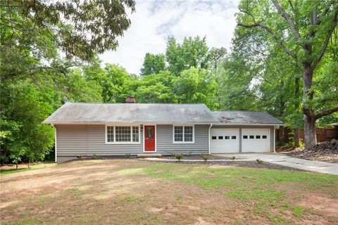 Homes For Sale - 179 Prospect Street<br/> Roswell, GA 30075