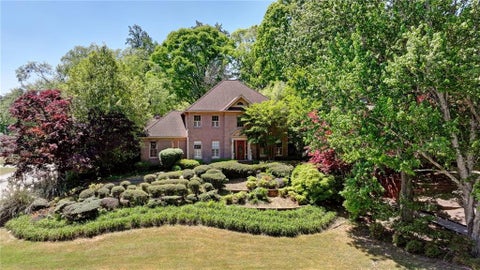 Homes For Sale - 260 Hanarry Drive<br/> Lawrenceville, GA 30046