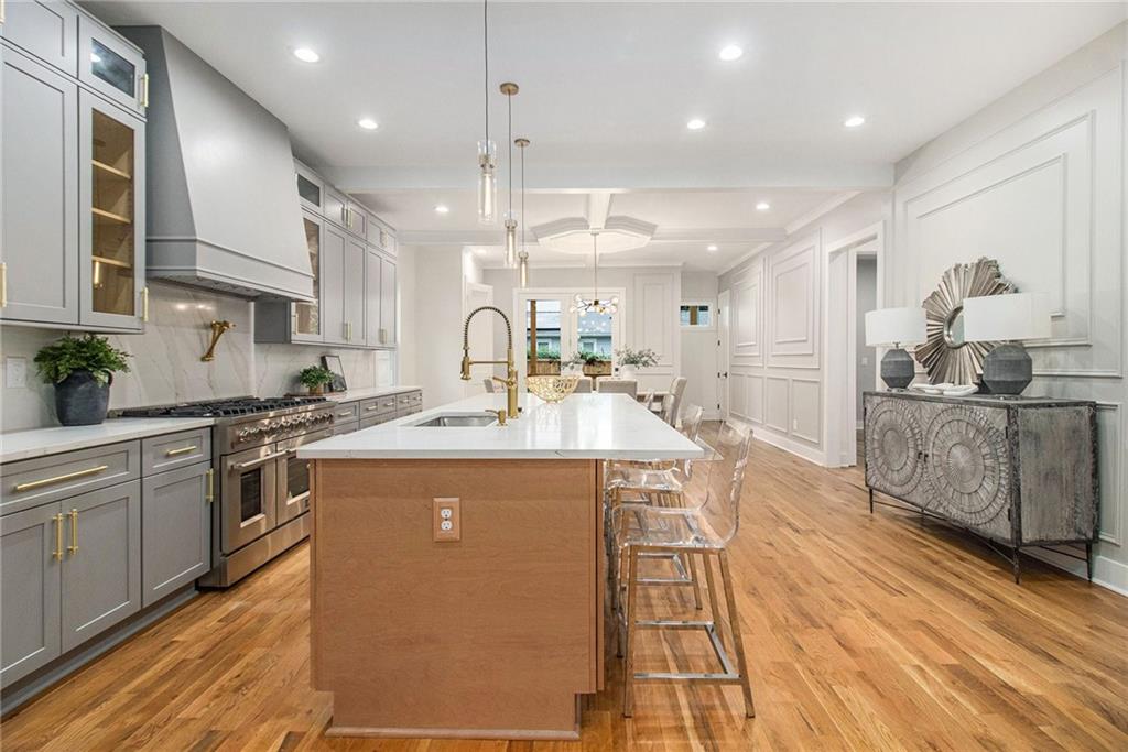 2018 Presley Way NE