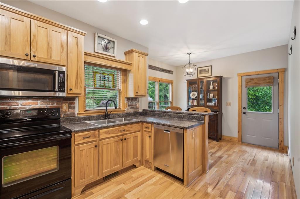 400 Noelle Lane, Dahlonega, Georgia image 9
